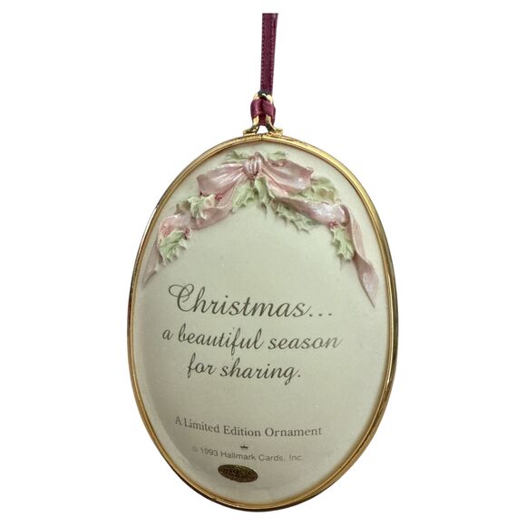 Hallmark 1993 Sharing Christmas Collector’s Club Ornament Porcelain No Stand - Picture 3 of 4